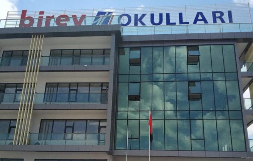 Yalova Birey Ortaokul ve Anadolu Lisesi kampüsü